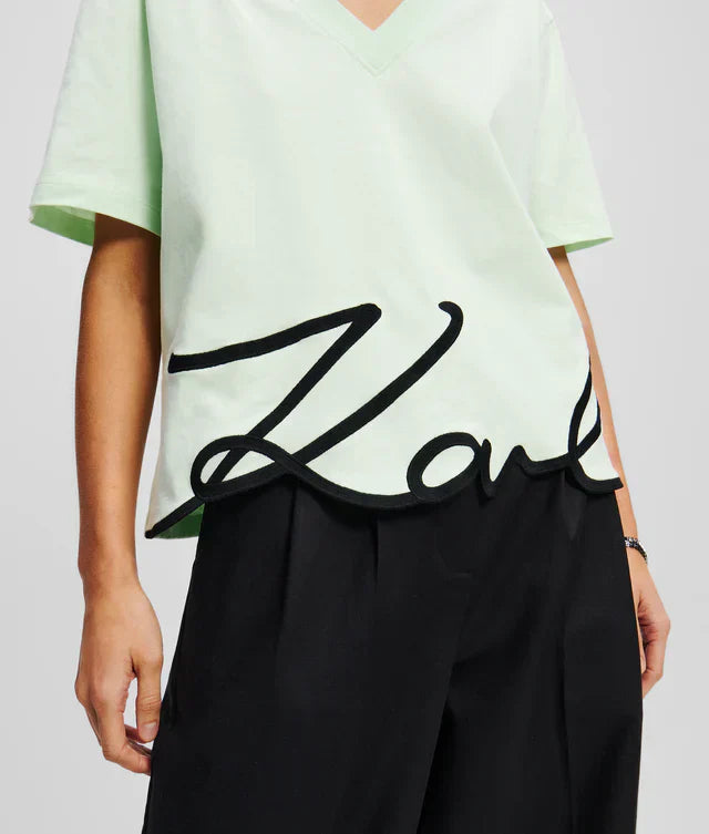 Karl Lagerfeld Women's Signature v-neck T-shirt